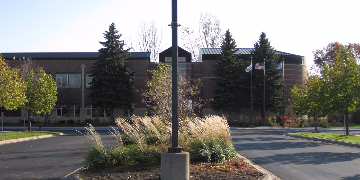 The Woodbury, Minnesota City Hall building exterior.